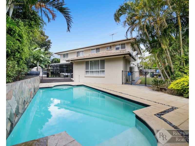 18 Wallace Street, Wellington Point QLD 4160