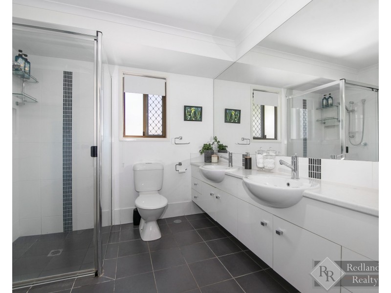 99 Birkdale Road, Birkdale QLD 4159