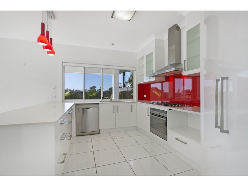 10 Sea Spray Street, Thornlands QLD 4164