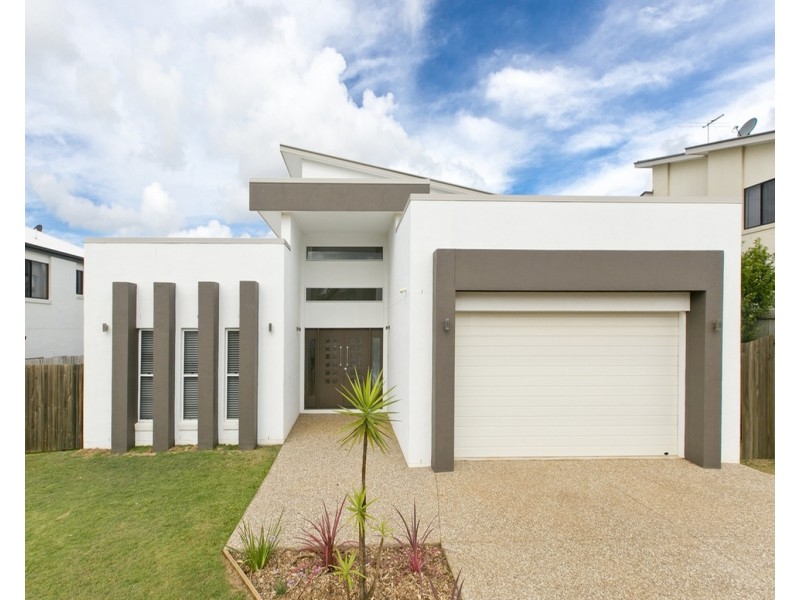 10 Sea Spray Street, Thornlands QLD 4164