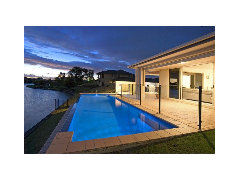34 King Island Drive, Wellington Point QLD 4160