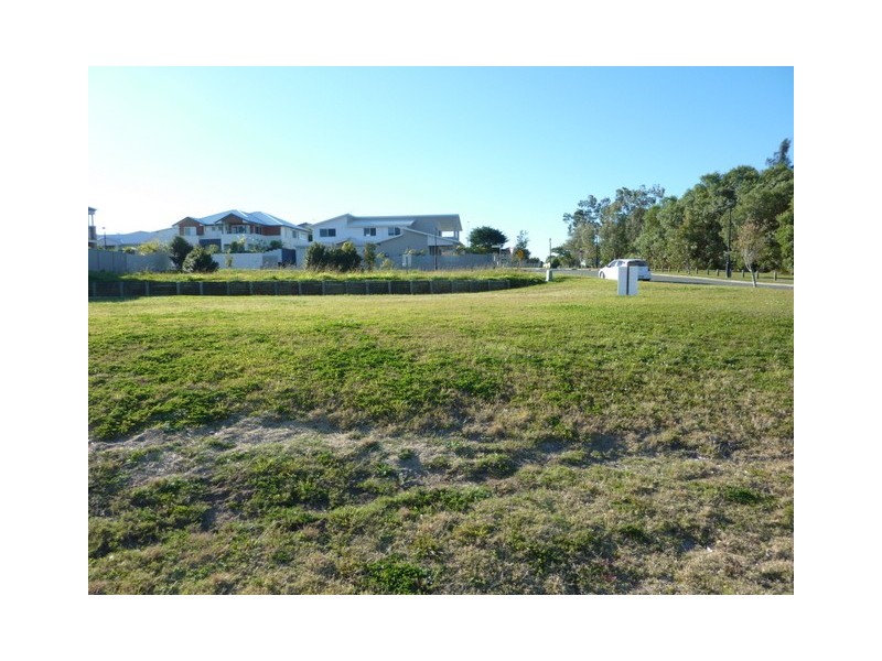 1 Barramul Place, Thornlands QLD 4164