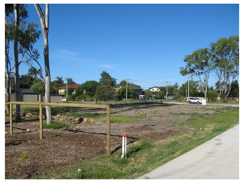 23 (lot 1) Baywalk Place, Thorneside QLD 4158