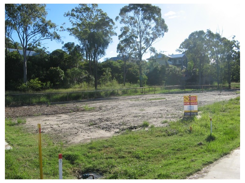 23 (lot 1) Baywalk Place, Thorneside QLD 4158