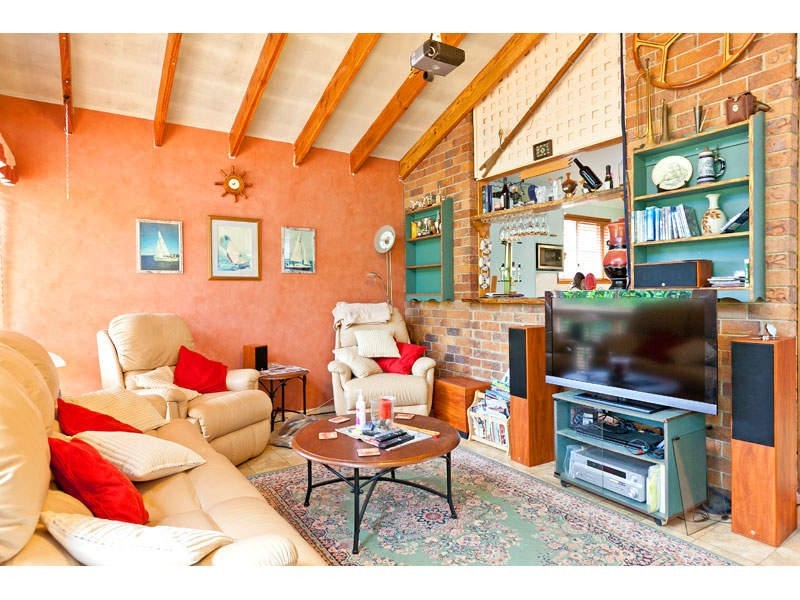 471 Main Road, Wellington Point QLD 4160