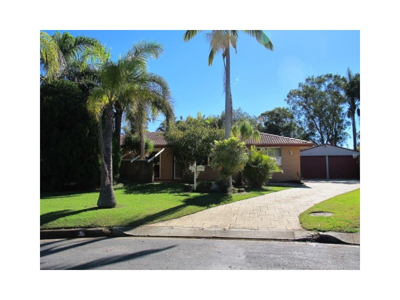 9 Moana Crescent, Birkdale QLD 4159