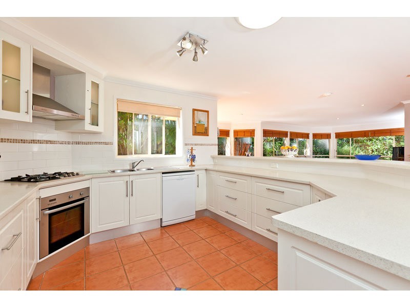 16 Pryor Street, Ormiston QLD 4160