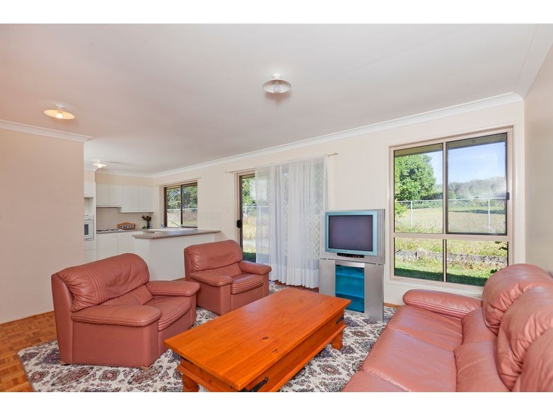 27 Double Jump Road, Redland Bay QLD 4165
