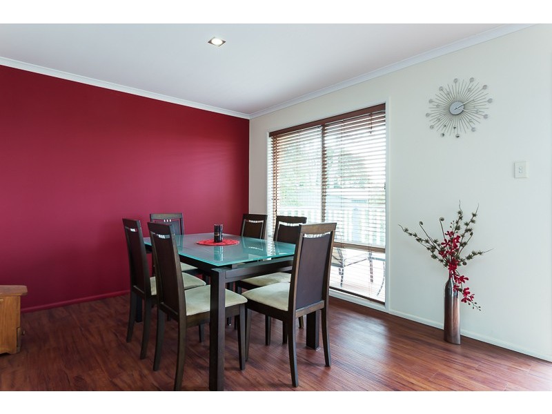 236 Gordon Rd, Redland Bay QLD 4165