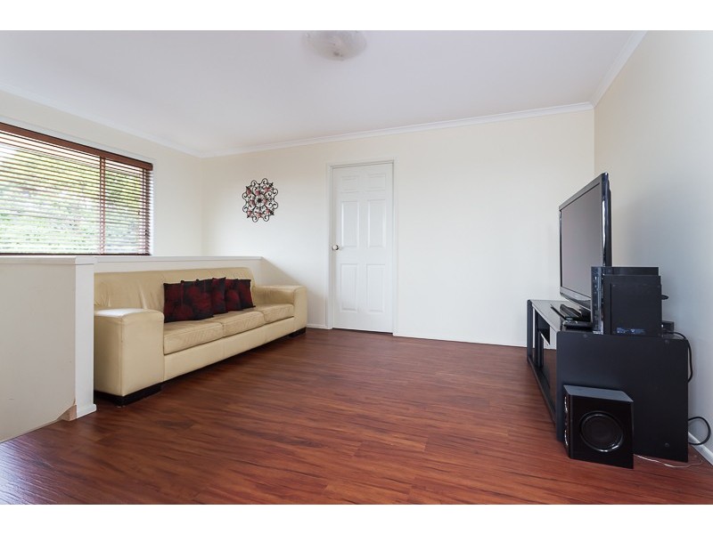 236 Gordon Rd, Redland Bay QLD 4165