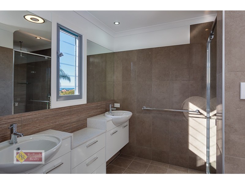 29 Claremont Street, Birkdale QLD 4159