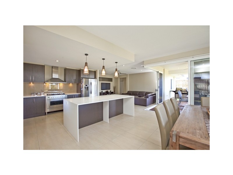 6 Rosemary Street, Thornlands QLD 4164