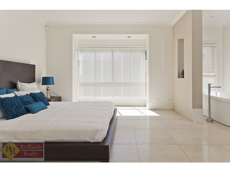 1 Marjoram Street, Thornlands QLD 4164