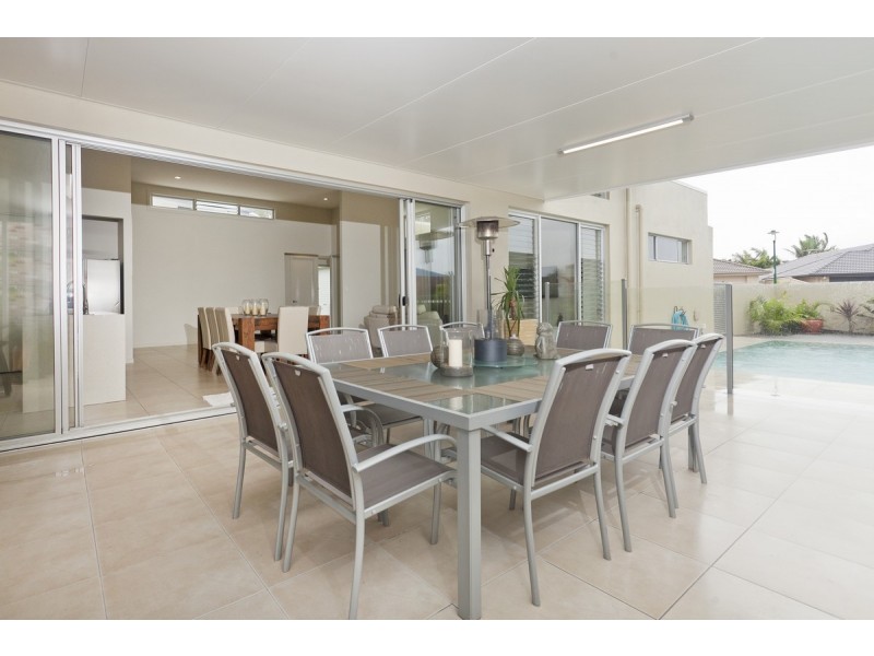 11 Liner Street, Wellington Point QLD 4160