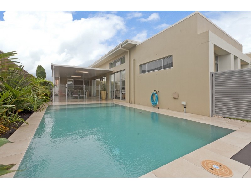 11 Liner Street, Wellington Point QLD 4160