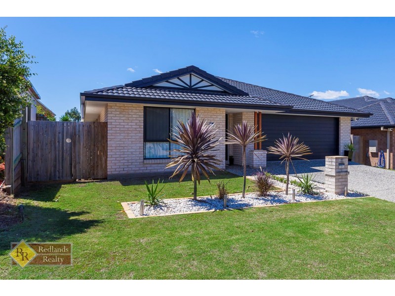 2 Lizard Place, Redland Bay QLD 4165