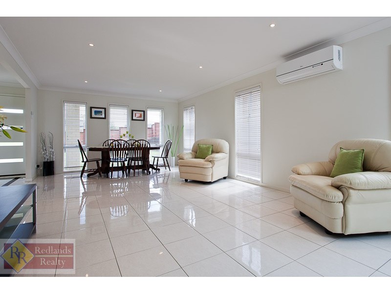27 Cypress Street, Redland Bay QLD 4165
