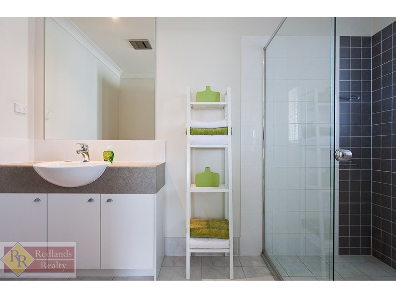 27 Cypress Street, Redland Bay QLD 4165