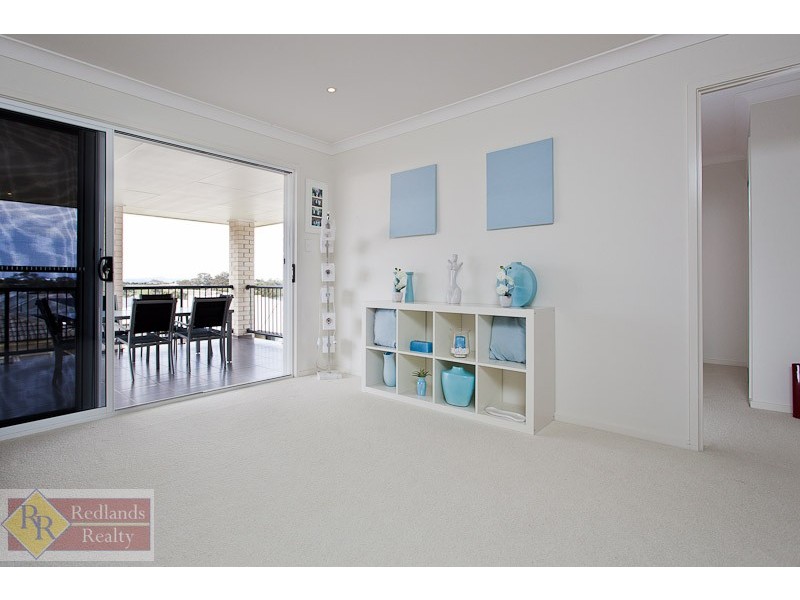 27 Cypress Street, Redland Bay QLD 4165