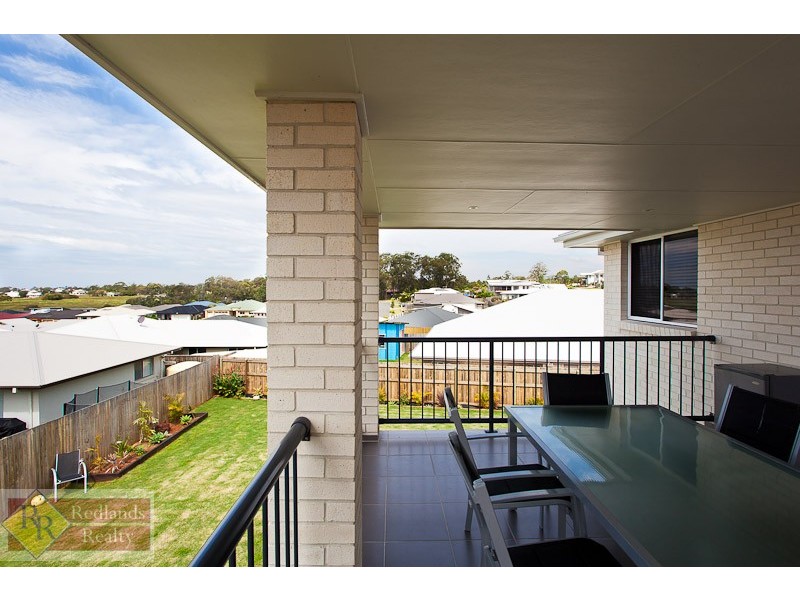 27 Cypress Street, Redland Bay QLD 4165