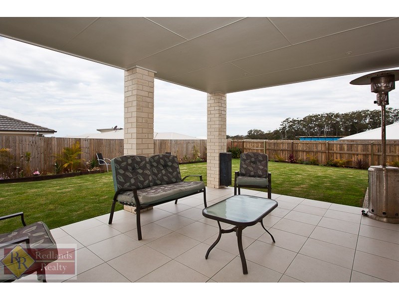 27 Cypress Street, Redland Bay QLD 4165