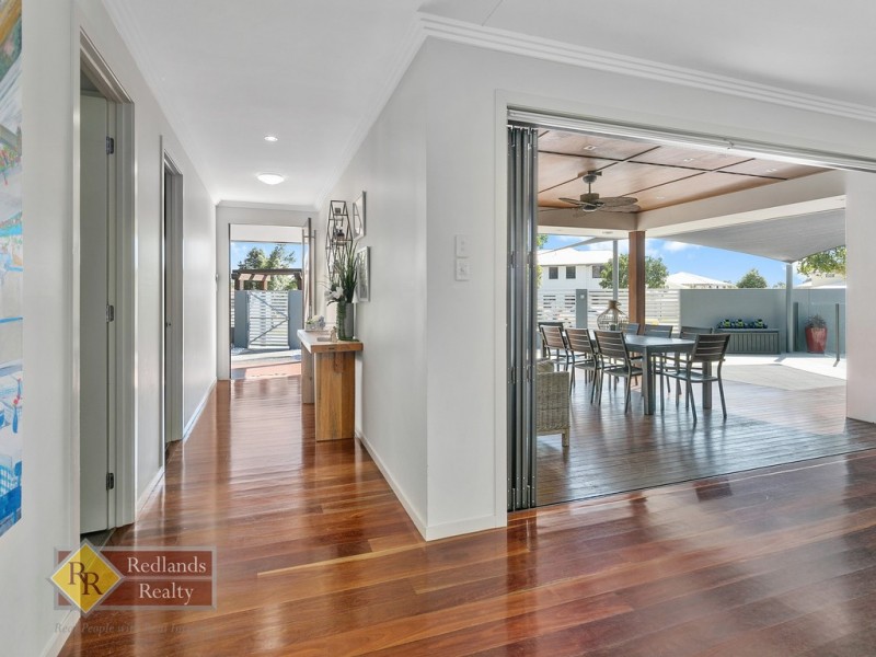 1 Evelyn Court, Wellington Point QLD 4160