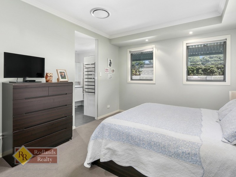 1 Evelyn Court, Wellington Point QLD 4160