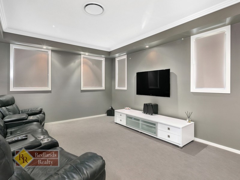 1 Evelyn Court, Wellington Point QLD 4160