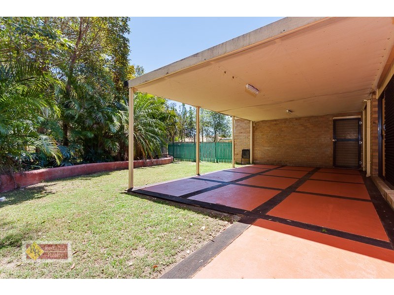 5 Buggy Place, Redland Bay QLD 4165