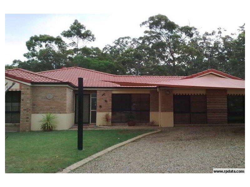 5 Buggy Place, Redland Bay QLD 4165