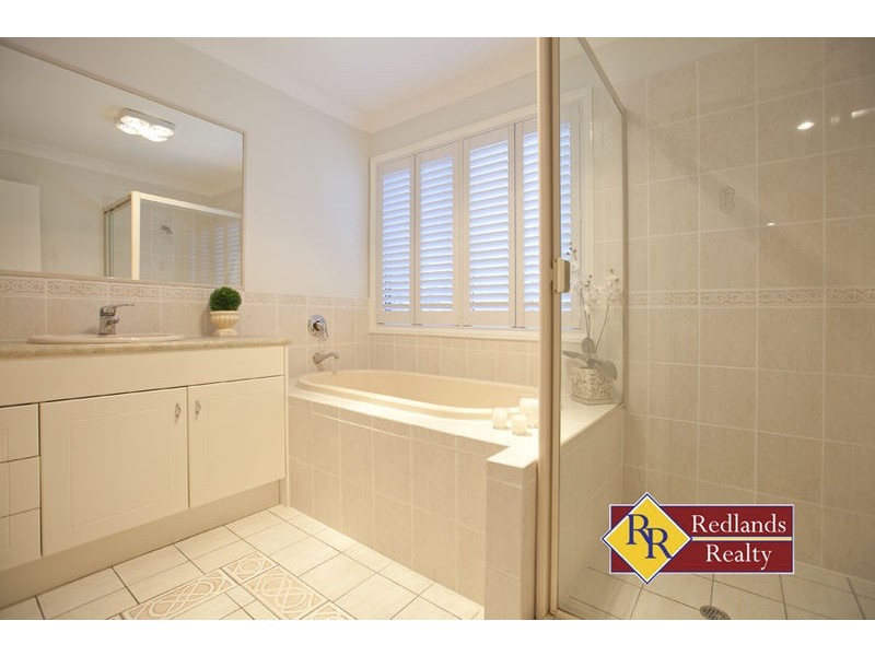 8 Empire Vista, Ormiston QLD 4160