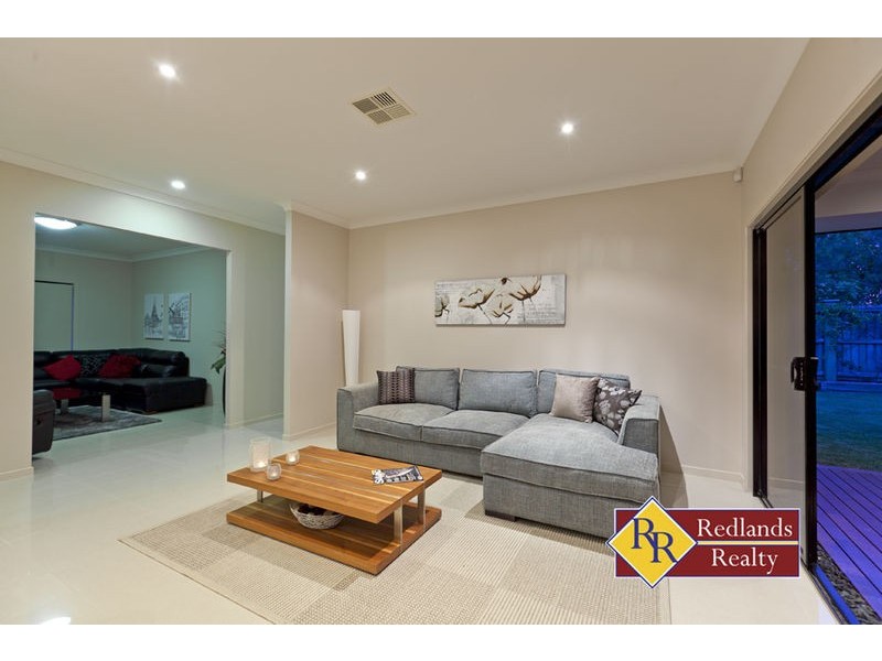 8 Duchess Place, Cleveland QLD 4163