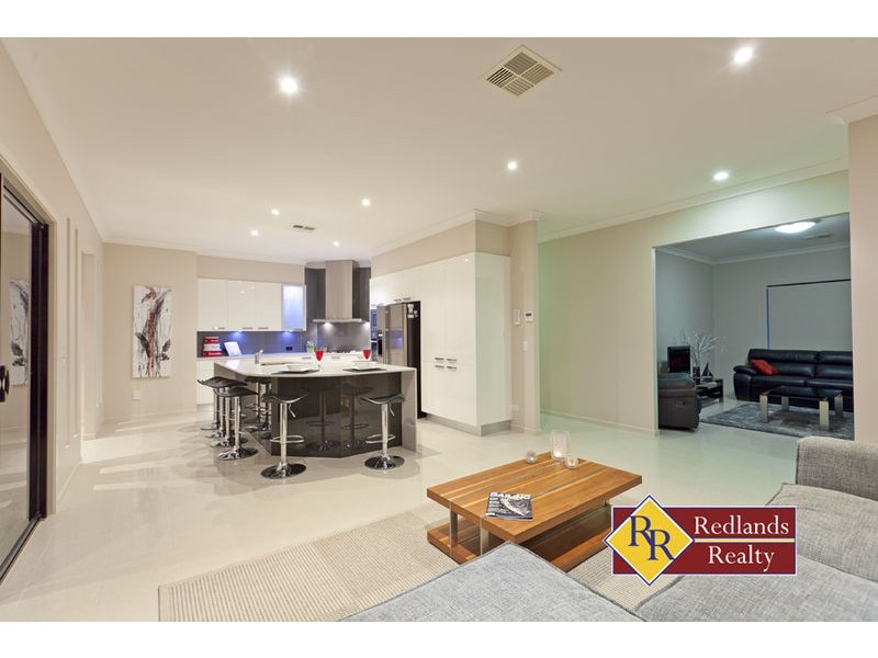 8 Duchess Place, Cleveland QLD 4163