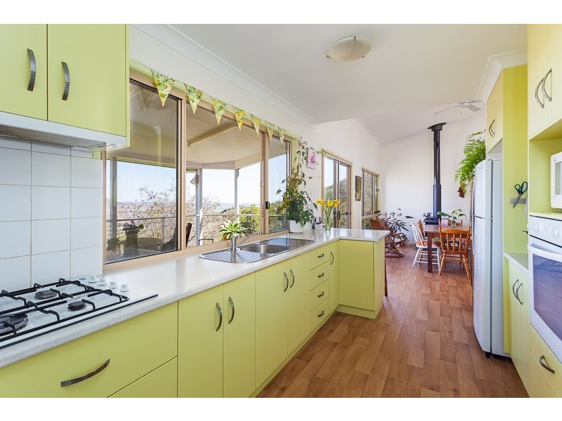 17 Koala Drive, Gowrie Junction QLD 4352