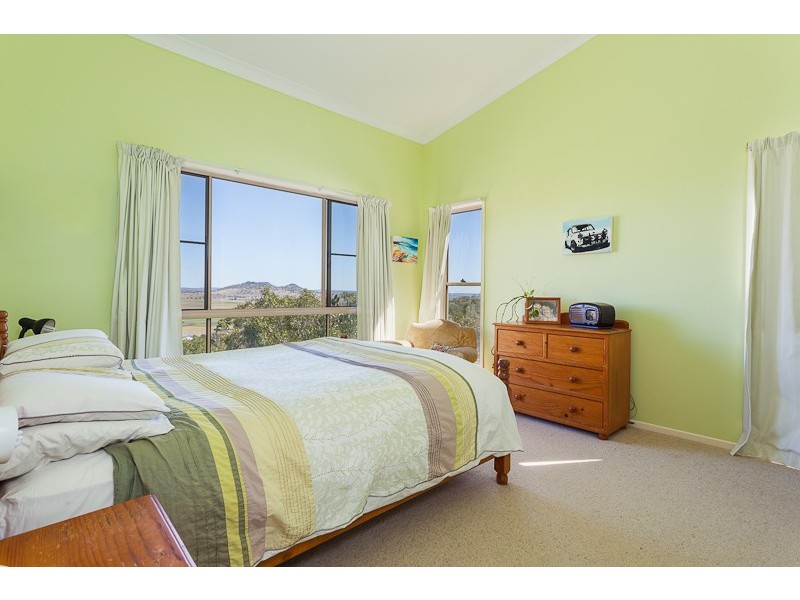 17 Koala Drive, Gowrie Junction QLD 4352