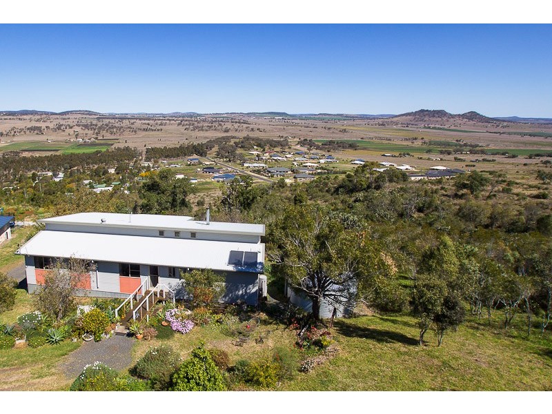 17 Koala Drive, Gowrie Junction QLD 4352