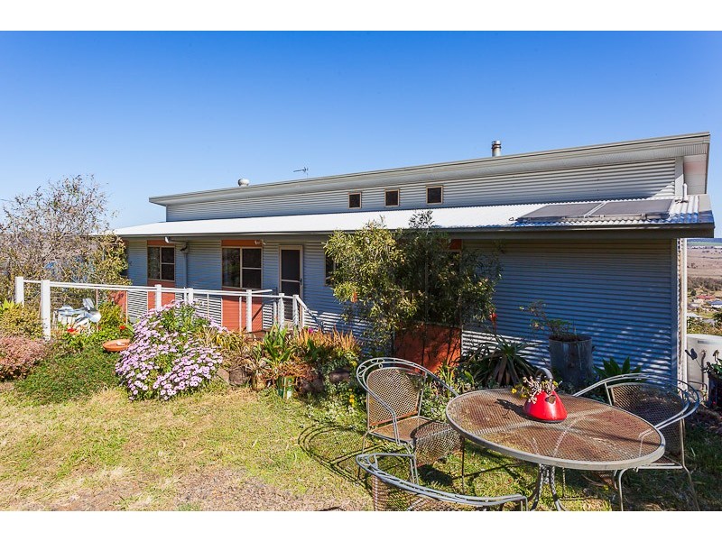 17 Koala Drive, Gowrie Junction QLD 4352