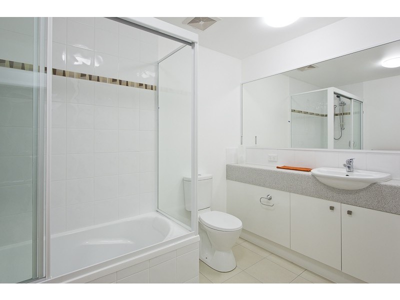 16/7-13 Shore Street East, Cleveland QLD 4163