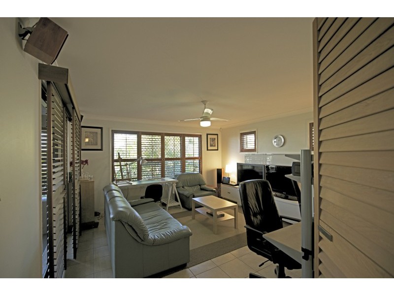 18 TrafalgarVale Avenue, Wellington Point QLD 4160