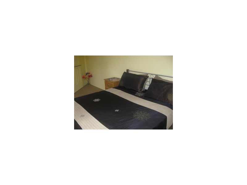 76 Beelong St, Macleay Island QLD 4184