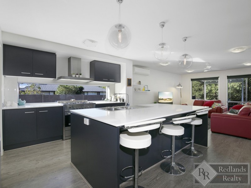 21 Poloni Place, Wellington Point QLD 4160