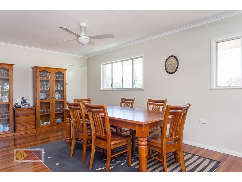 61 Banana St, Redland Bay QLD 4165