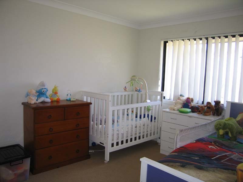 45 Sunningdale Dve, Redland Bay QLD 4165