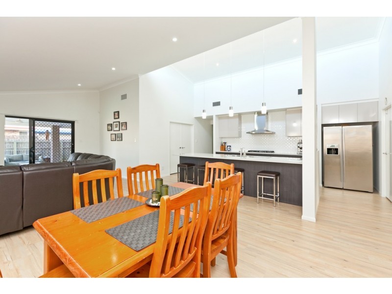 18 Beutel Place, Thornlands QLD 4164