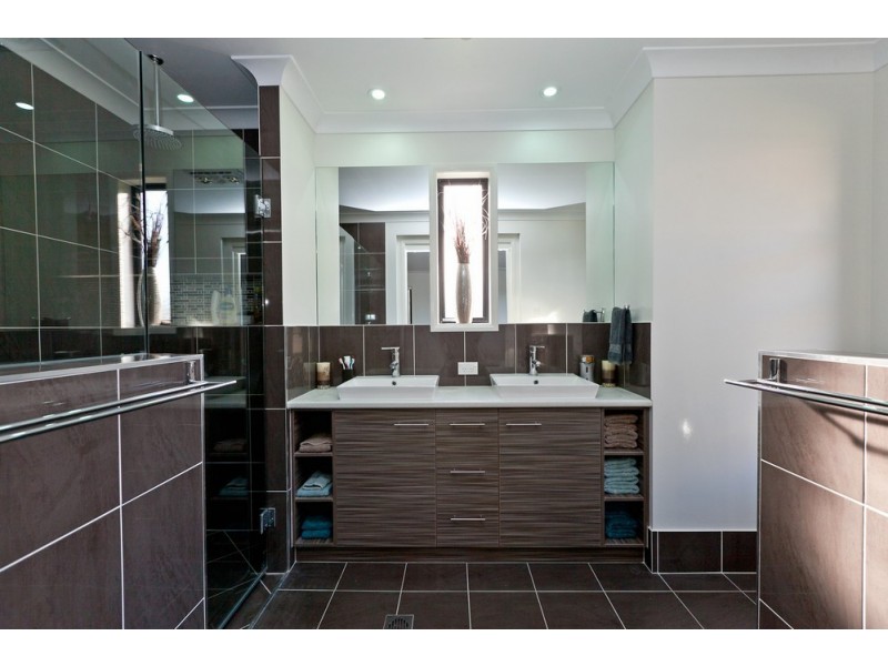 18 Beutel Place, Thornlands QLD 4164