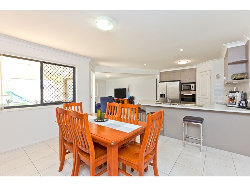 48 Barramul Place, Thornlands QLD 4164