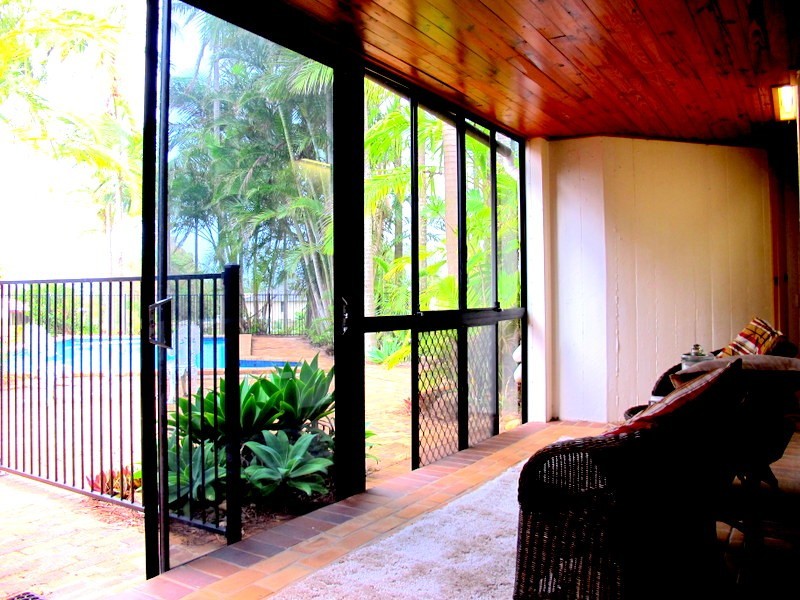 6 Sammys Place, Birkdale QLD 4159