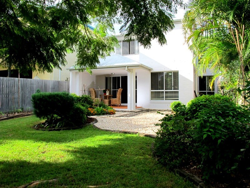 16 Mooroondu Road, Thorneside QLD 4158