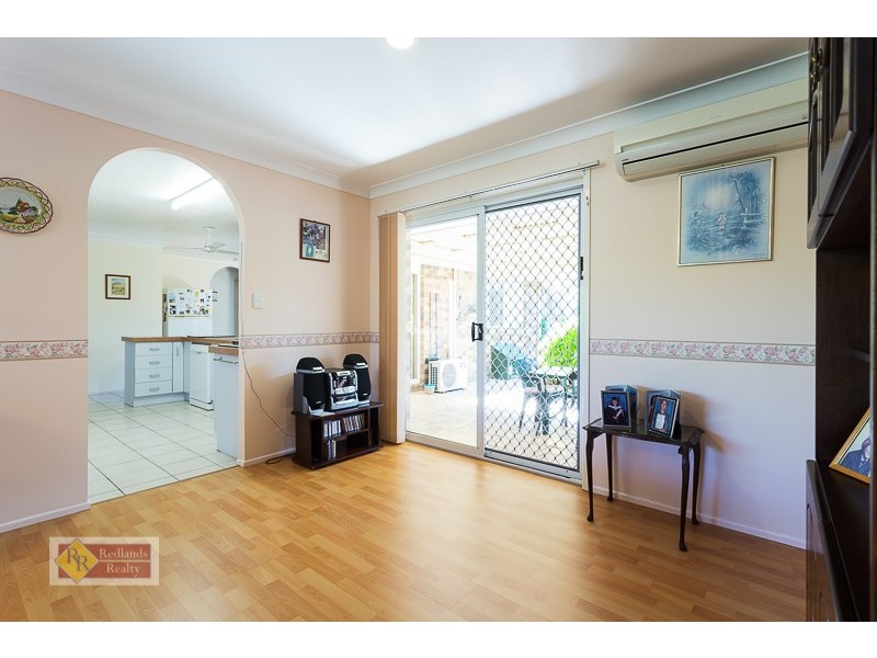 8 Pin Oak  Crescent, Victoria Point QLD 4165