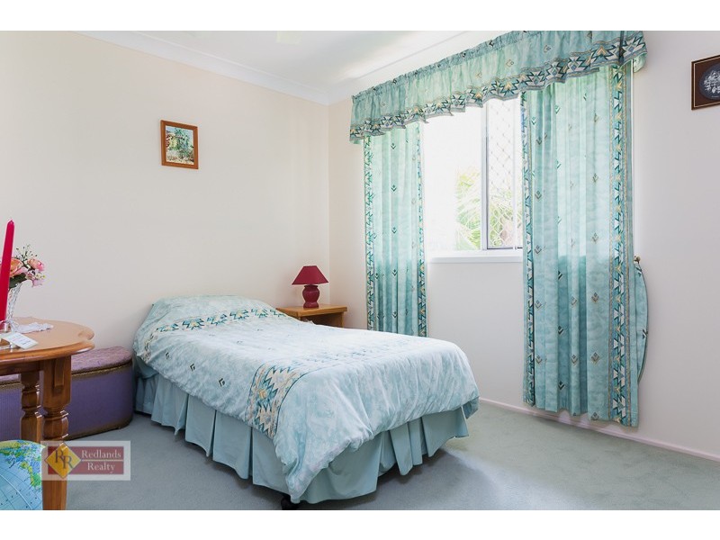 8 Pin Oak  Crescent, Victoria Point QLD 4165